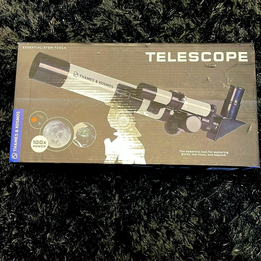 NEW THAMES & KOSMOS TELESCOPE